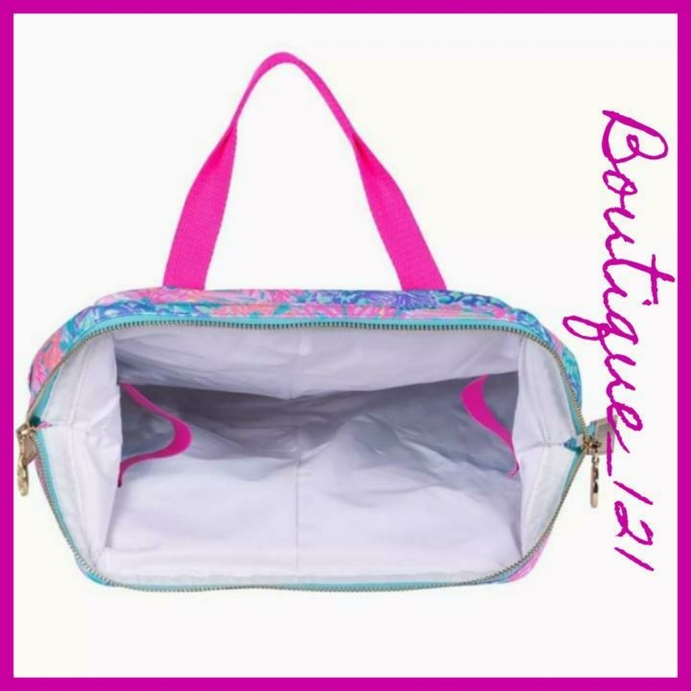 Lilly Backpack Cooler! - Picture 3 of 8
